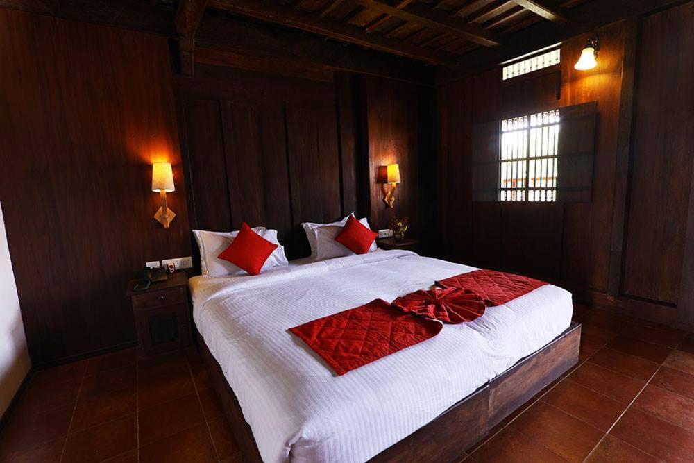 Kumarakom Heritage Resort Kottayam Exteriér fotografie